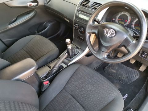 Toyota - Corolla 1.6i Professional