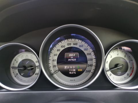 Mercedes-Benz -  C200 Avantgarde 