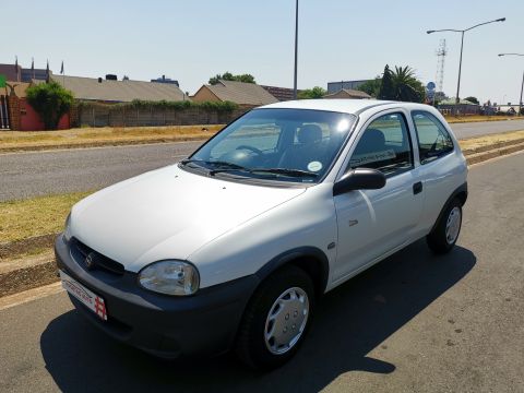 Opel - Corsa Lite