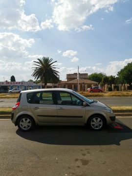 Renault - Scenic 1.6i