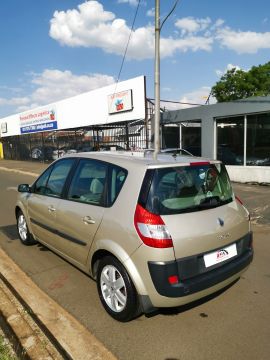 Renault - Scenic 1.6i