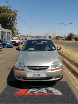 Chevrolet - Aveo 1.5