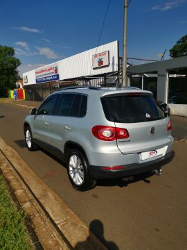 Volkswagen - Tiguan Sport 4Motion