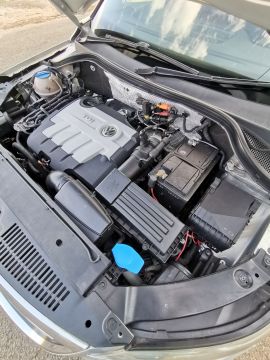 Volkswagen - Tiguan Sport 4Motion