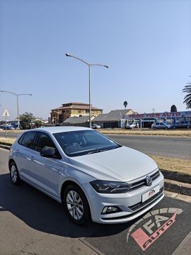 Volkswagen - Polo 1.0TSi