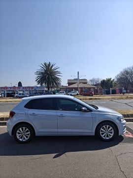 Volkswagen - Polo 1.0TSi