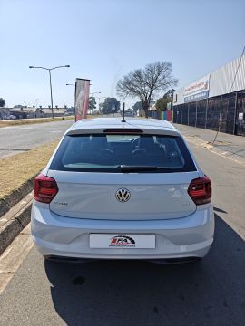 Volkswagen - Polo 1.0TSi