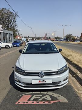 Volkswagen - Polo 1.0TSi