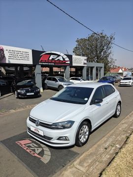 Volkswagen - Polo 1.0TSi