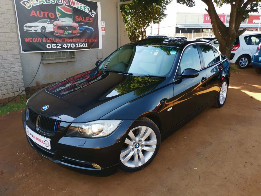 BMW 330i Exclusive Pack 