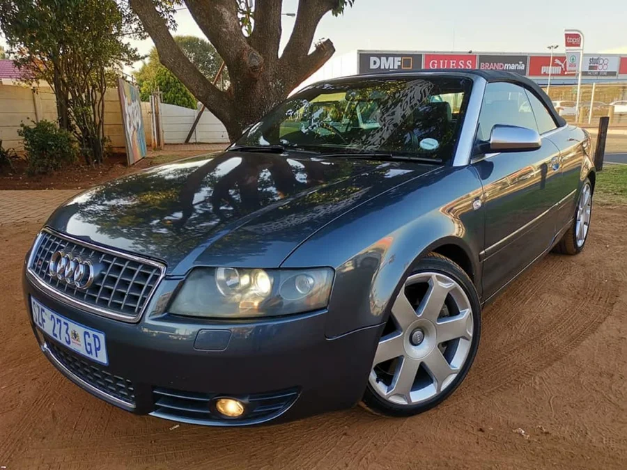 Audi S4 4.2V8 Cabriolet
