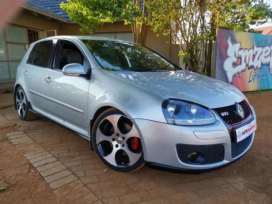 Volkswagen Golf 5 GTi